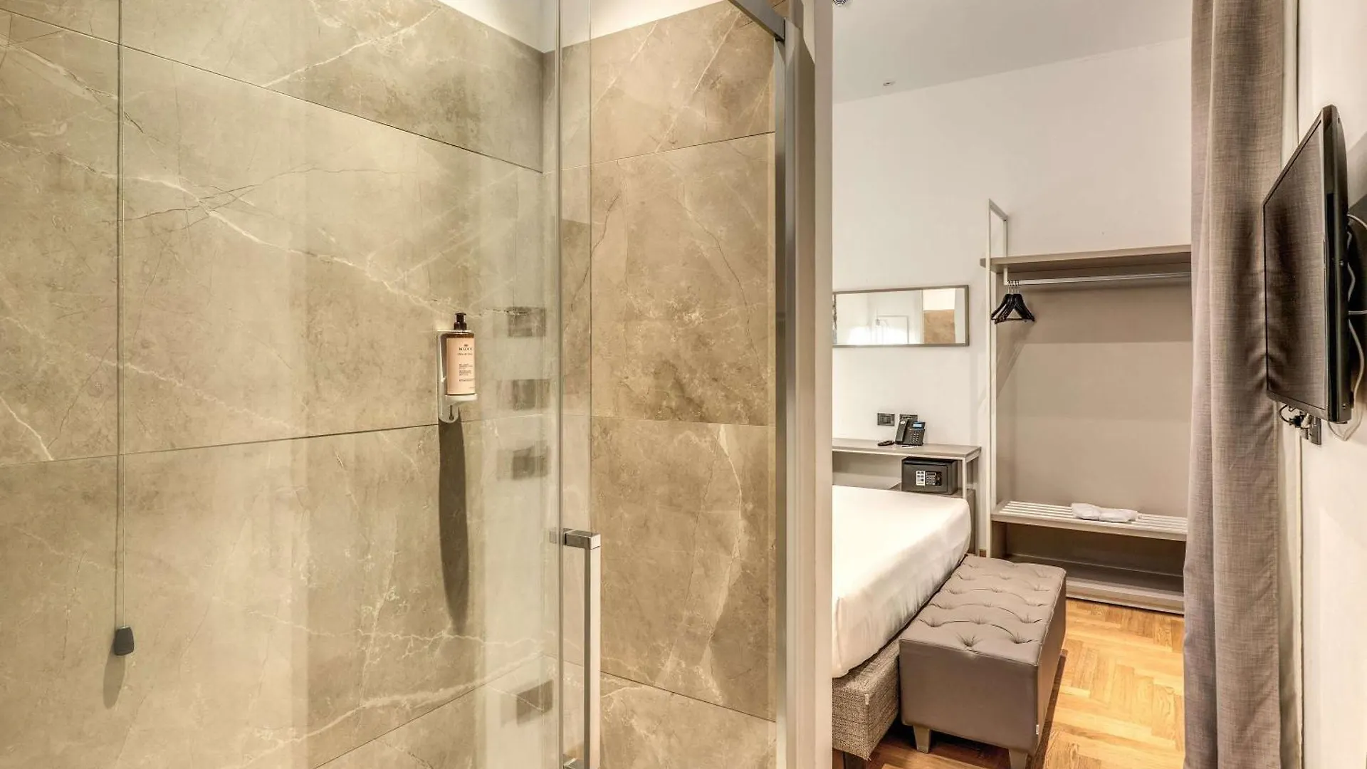 Mercure Roma Centro Termini Hotel
