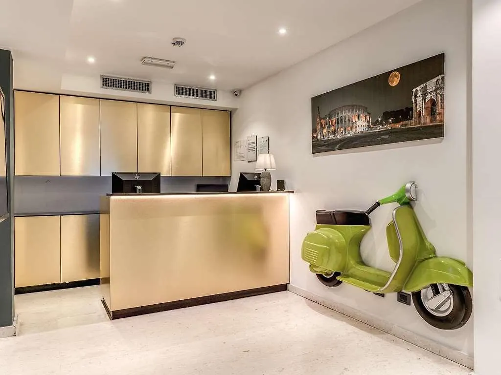 **** Hotel Mercure Roma Centro Termini Italien
