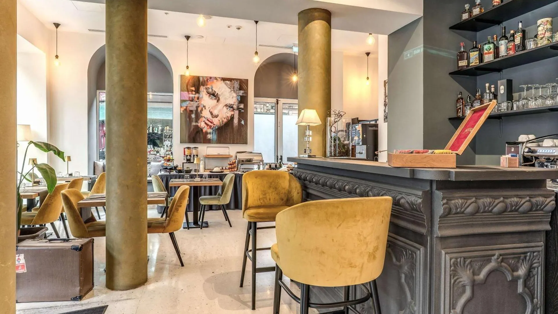 Mercure Roma Centro Termini Hotel Rome