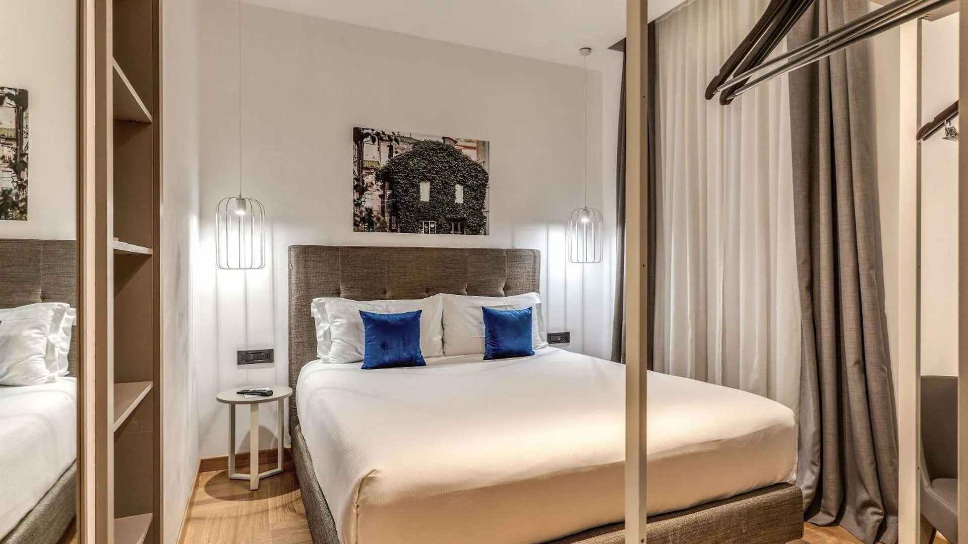 Mercure Roma Centro Termini 4*,